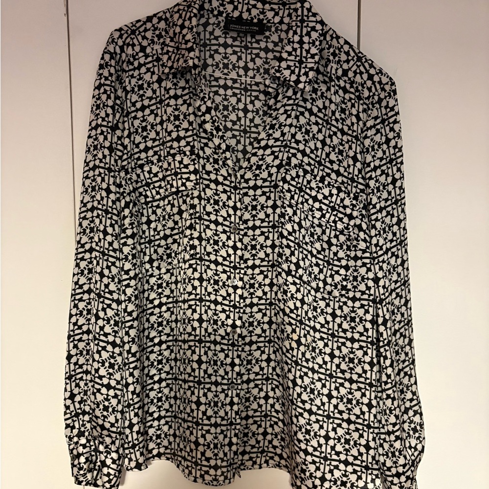 Jones New York Black and White Patterned Top